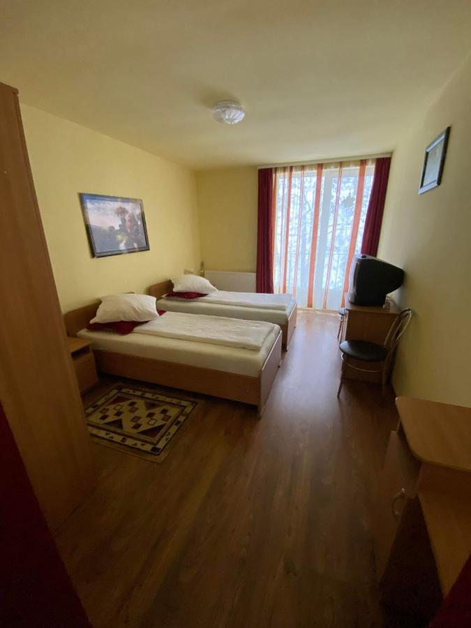 Pensiunea Pastravul Hotell Cîrţişoara Eksteriør bilde